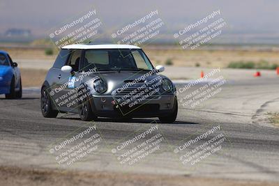 media/Sep-20-2025-Extreme Speed (Sat) [[1fcc23683c]]/Orange (Mid Intermediate)/Session 2 (Sunrise)/